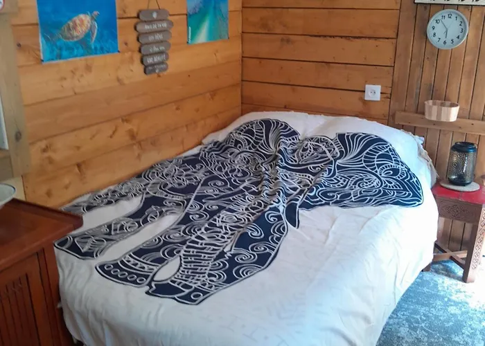 Le Mangoustan Kreol Opale Attin